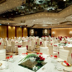 L Arc Macau